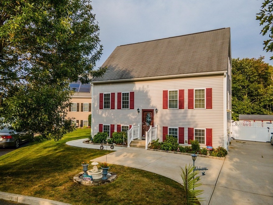 3 Mary Theresa Cir, North Dartmouth, MA 02747 - photo 1