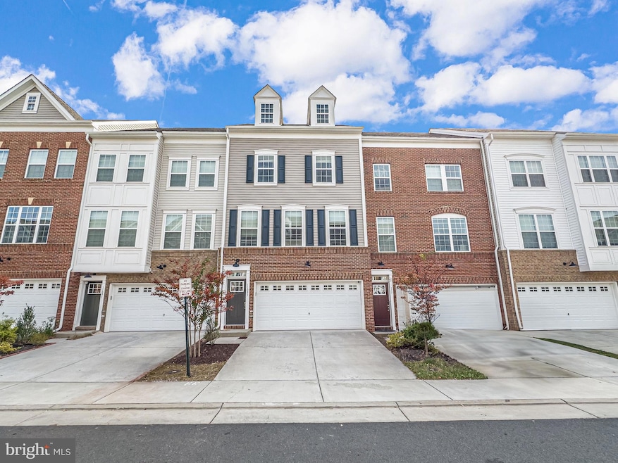 11093 McLeans Barn Terrace, Bull Run, VA 20109 - photo 1