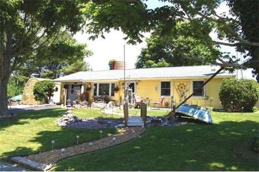 19 Utica Ln, South Dartmouth, MA 02748 - photo 1