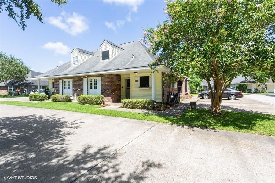127 Village Dr unit 127, Slidell, LA 70461 - photo 1