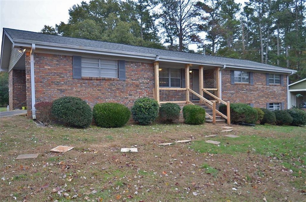 3030 Walker Dr, Marietta, GA 30062 - photo 1