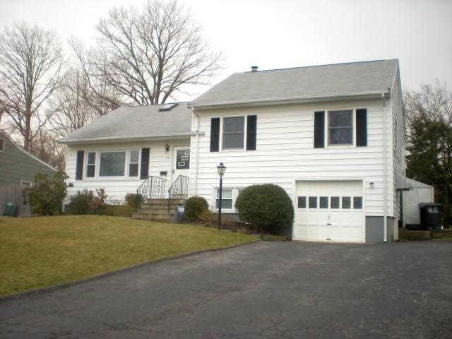 34 Edward Place, Stamford, CT 06905 - photo 1