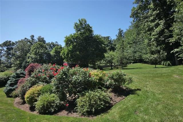 3 Hallock Place, Armonk, NY 10504 - photo 1