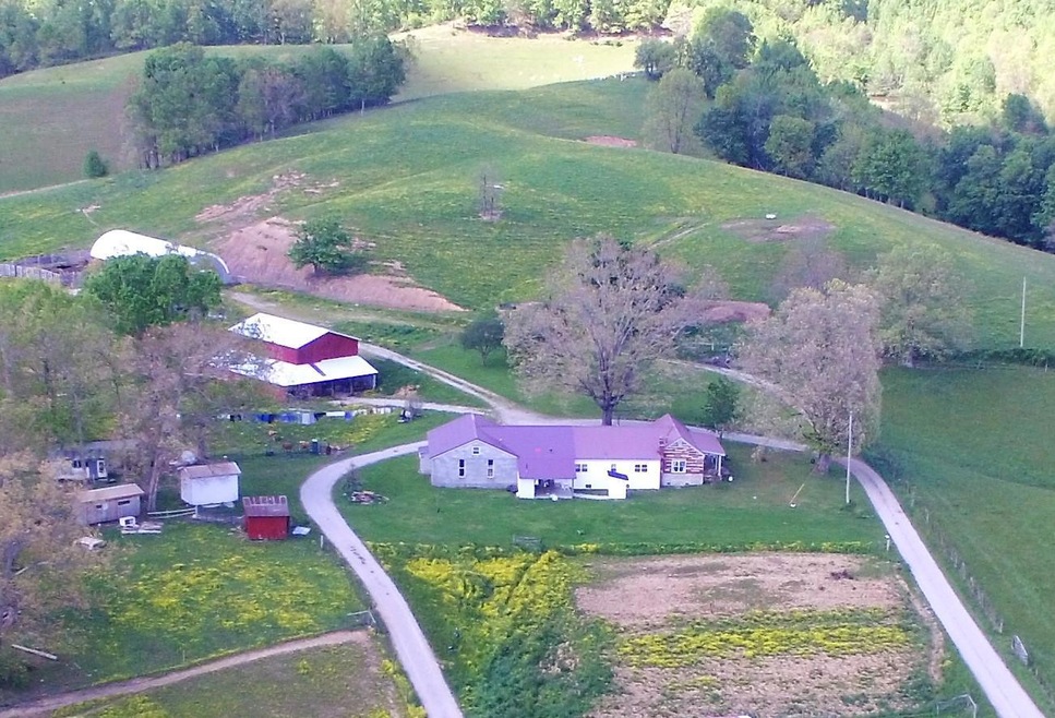 2001 Highway 3443, Annville, KY 40402 - photo 1