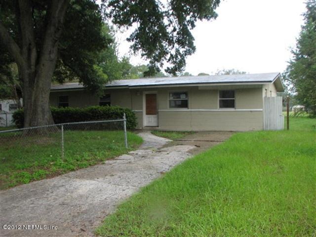 2449 Lourdes Dr W, Jacksonville, FL 32210 - photo 1