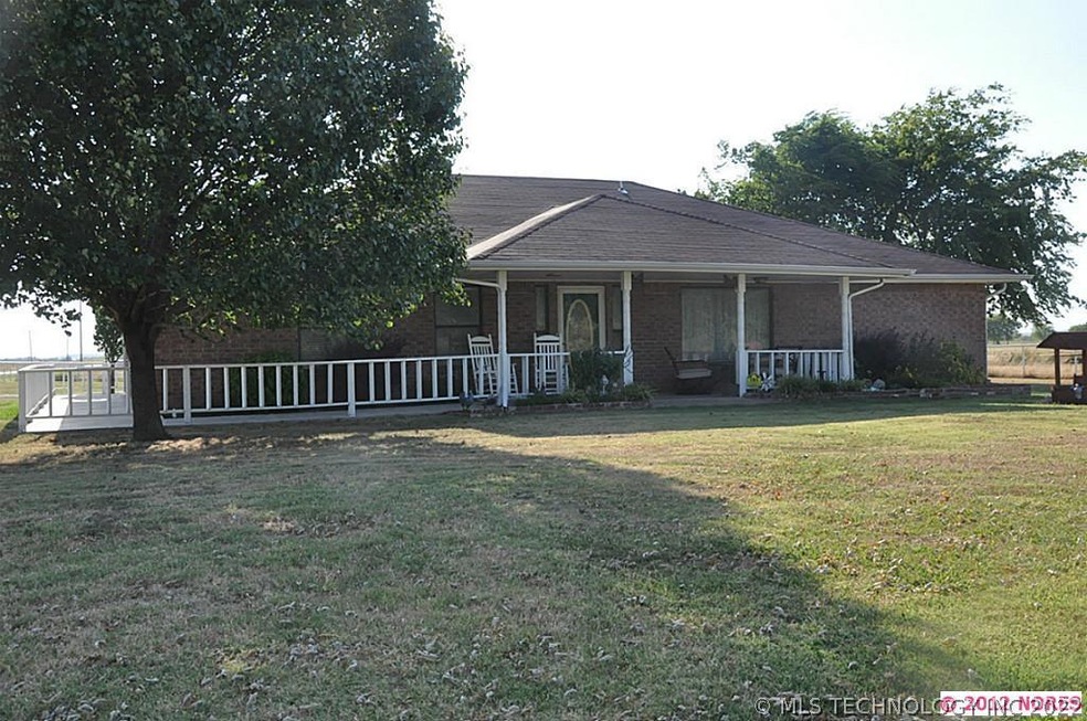 3965 N Alt 75 Hwy, Beggs, OK 74421 - photo 1
