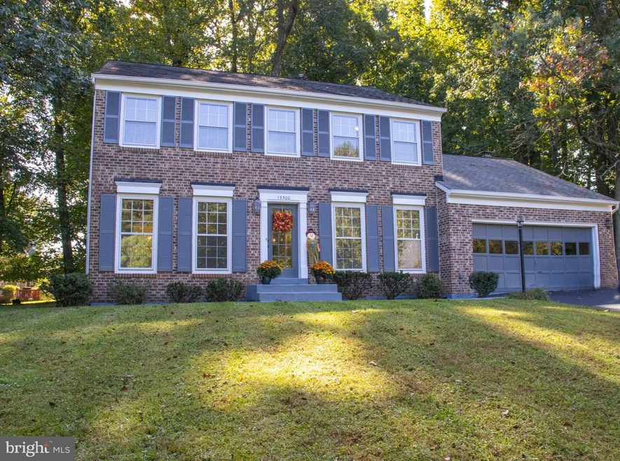 13500 Round Tree Ct, Silver Spring, MD 20906 - photo 1