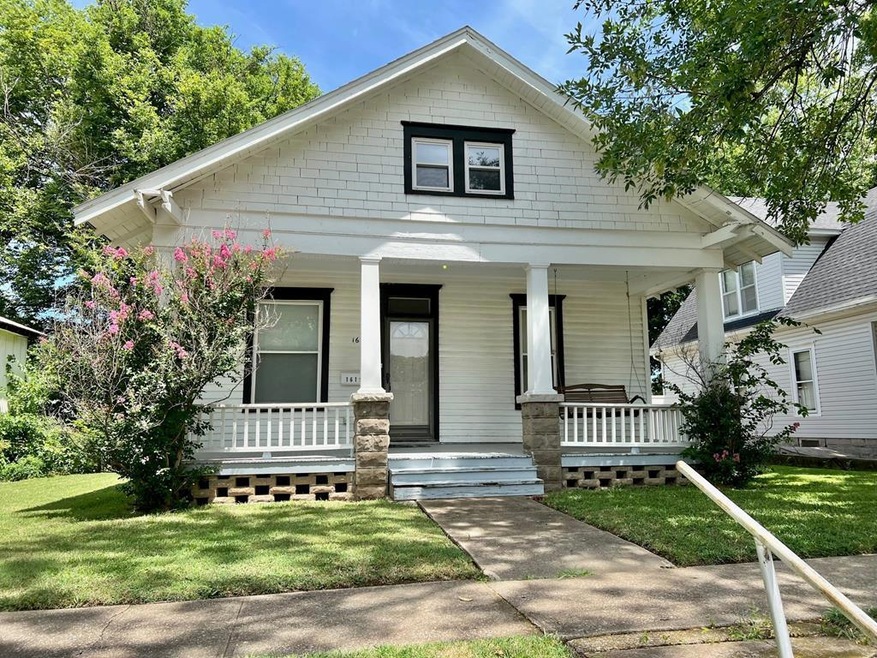 1619 Chess Ave, Parsons, KS 67357 - photo 1