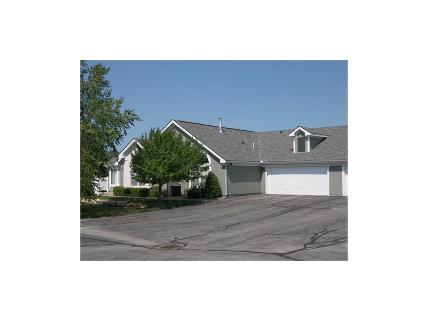 23219 W 71st Terrace, Shawnee, KS 66227 - photo 1