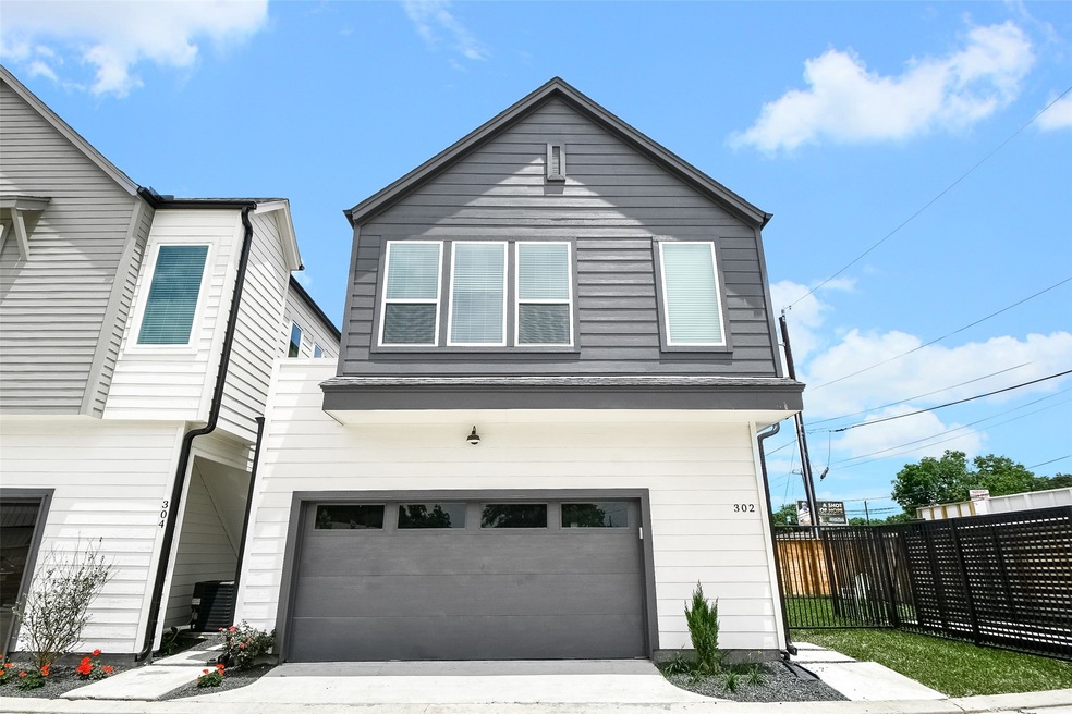 303 Sowbread St, Houston, TX 77018 - photo 1