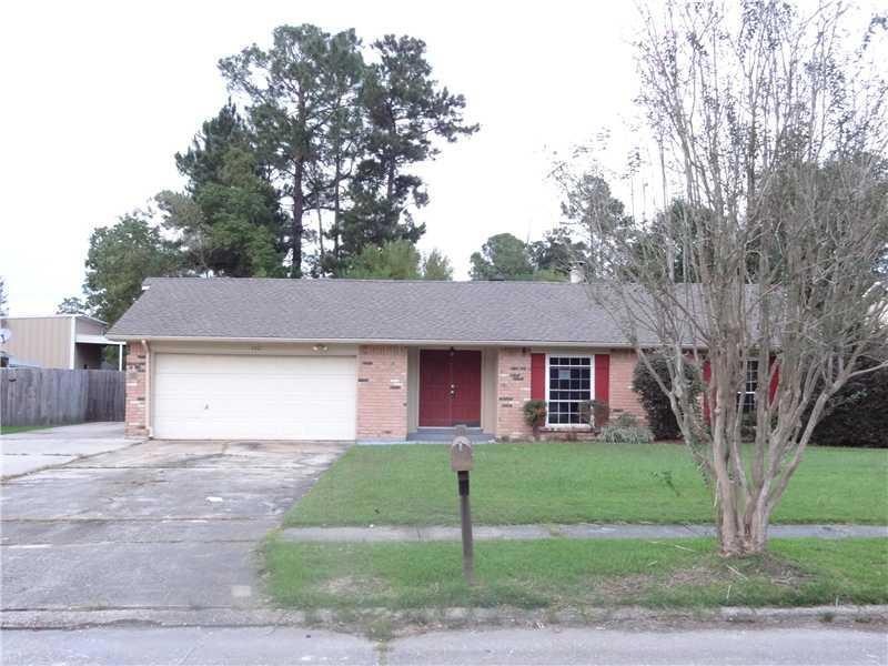 330 Crescentwood Loop, Slidell, LA 70458 - photo 1