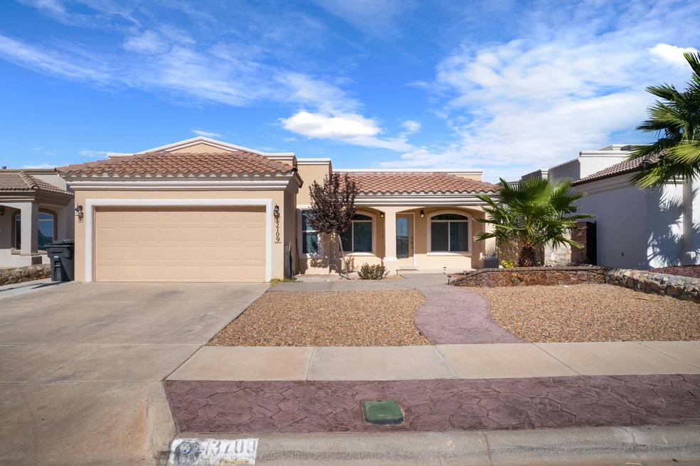 13709 Paseo Sereno Dr, El Paso, TX 79928 - photo 1
