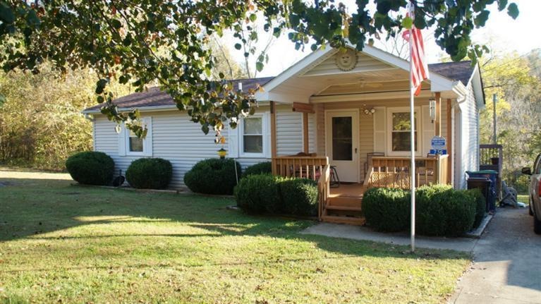 736 Stonegate Dr, Burnside, KY 42519 - photo 1