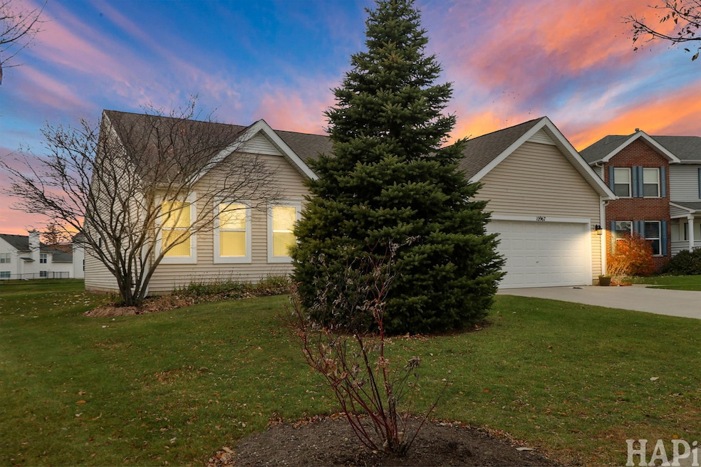 10967 Braemar Pkwy, Huntley, IL 60142 - photo 1