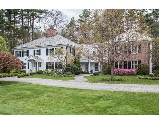 7 Longmeadow Rd, Wellesley, MA 02482 - photo 1