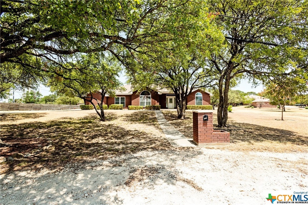 2008 Freedom Ln, Copperas Cove, TX 76522 - photo 1