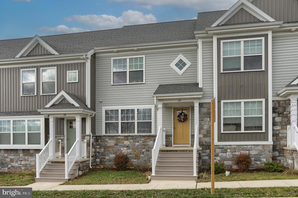 21 Coastal Ave, Ephrata, PA 17522 - photo 1