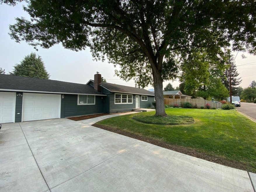 Front of House 2