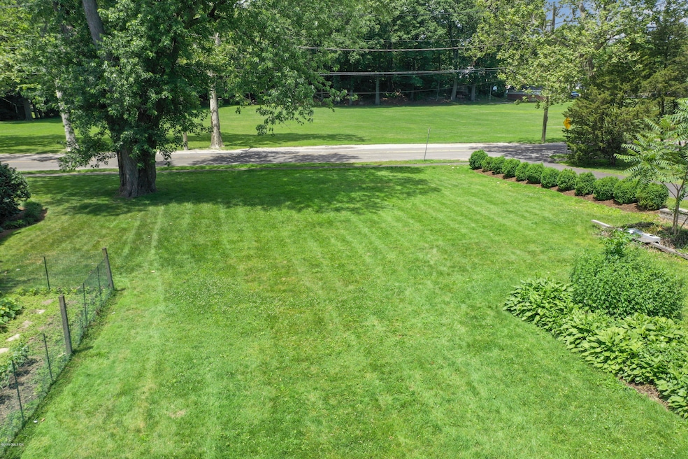 36 Loughlin Ave, Cos Cob, CT 06807 - photo 1