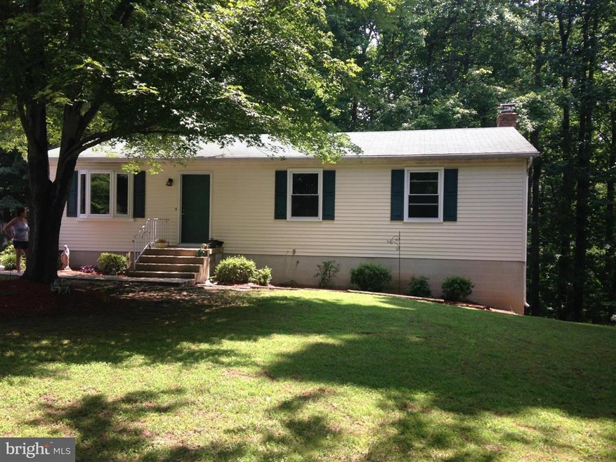 36895 W Lakeland Dr, Mechanicsville, MD 20659 - photo 1