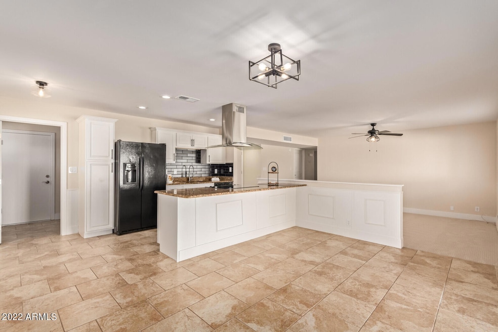 401NCentralDr_22415_1