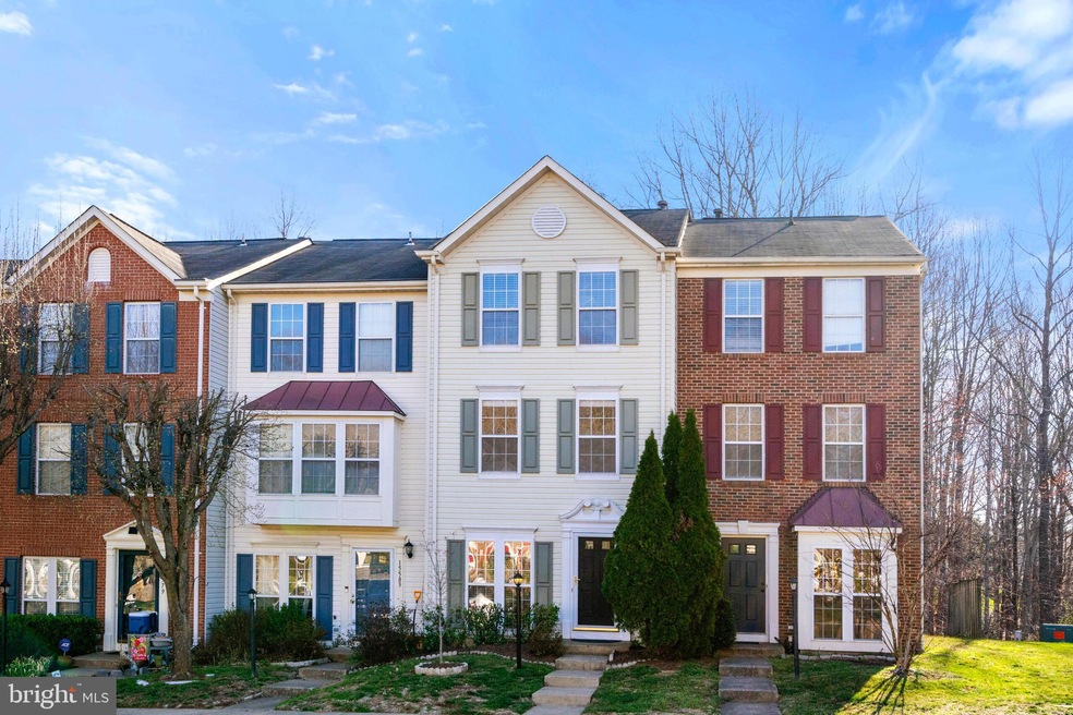 15587 Three Otters Place, Manassas, VA 20112 - photo 1