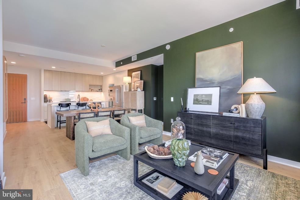 The Oak unit 610, Falls Church, VA 22043 - photo 1