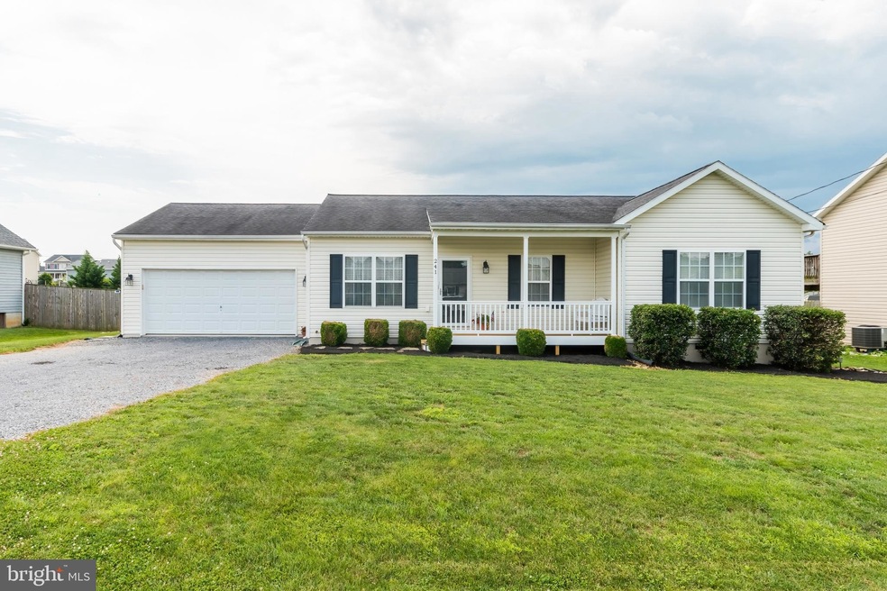 241 Sonya Ln, Bunker Hill, WV 25413 - photo 1