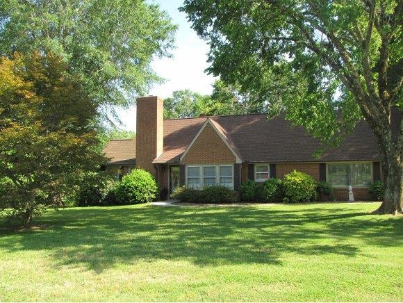 AWESOME 1 12 STORY BRK HM