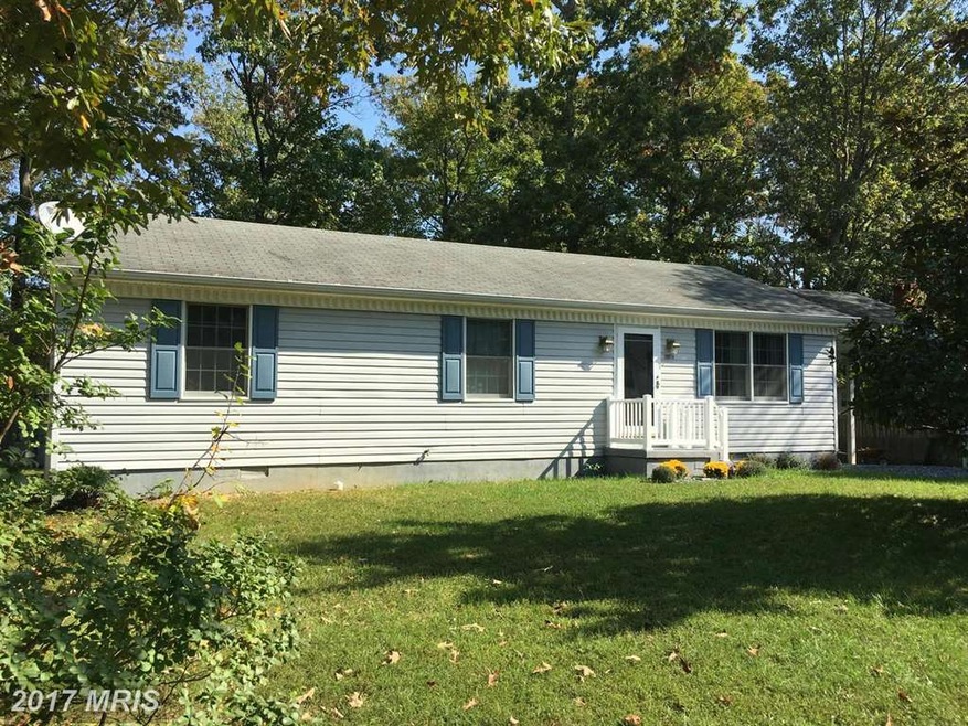 26070 Hills Dr, Mechanicsville, MD 20659 - photo 1