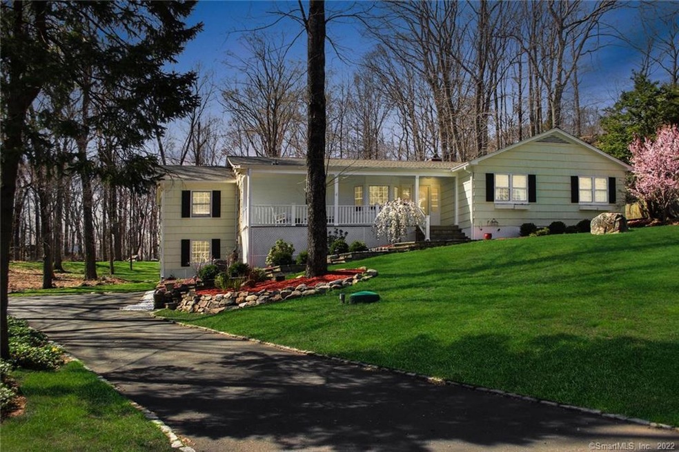 110 Riverbank Dr, Stamford, CT 06903 - photo 1