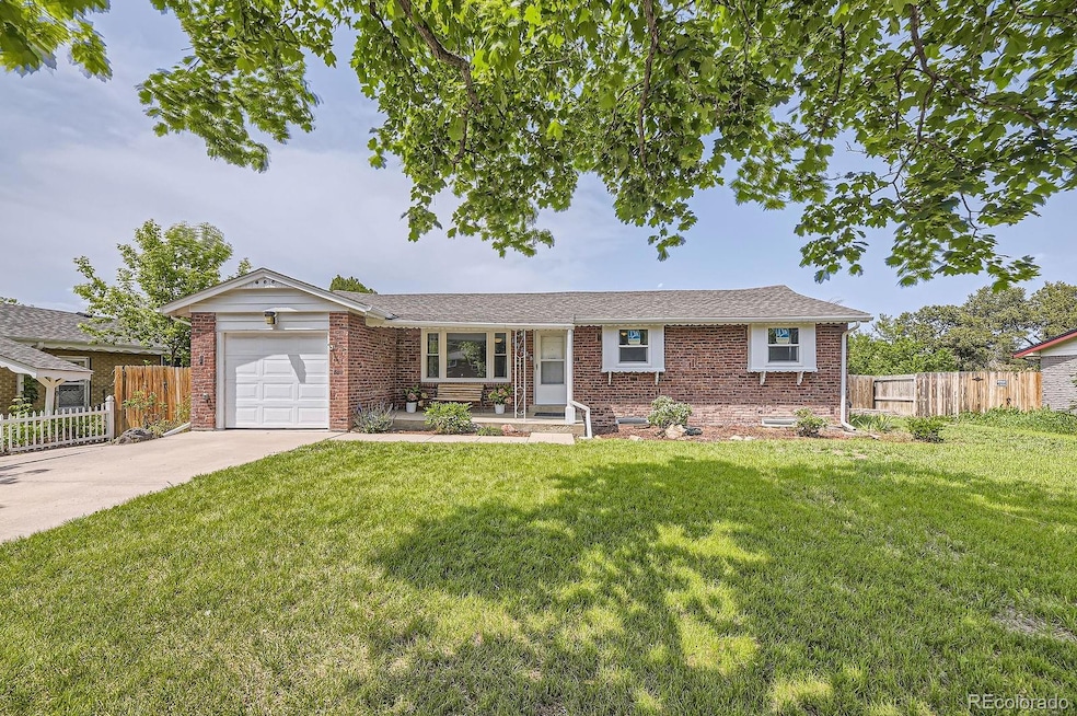 10633 E 6th Place, Aurora, CO 80010 - photo 1