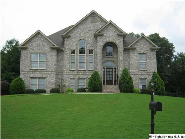 WELCOME HOME! FULL BRICK BEAUTY!