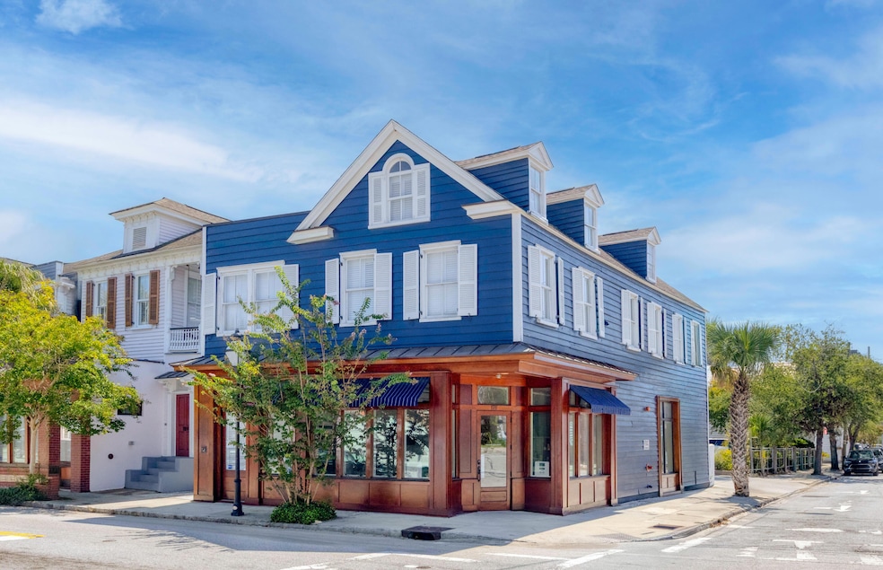 Under Contract $1,995,000 • Co-Listing Agent