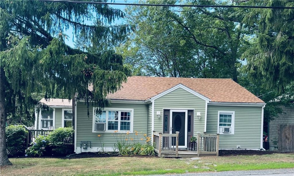 40 Aborn Ave, Cumberland, RI 02864 - photo 1