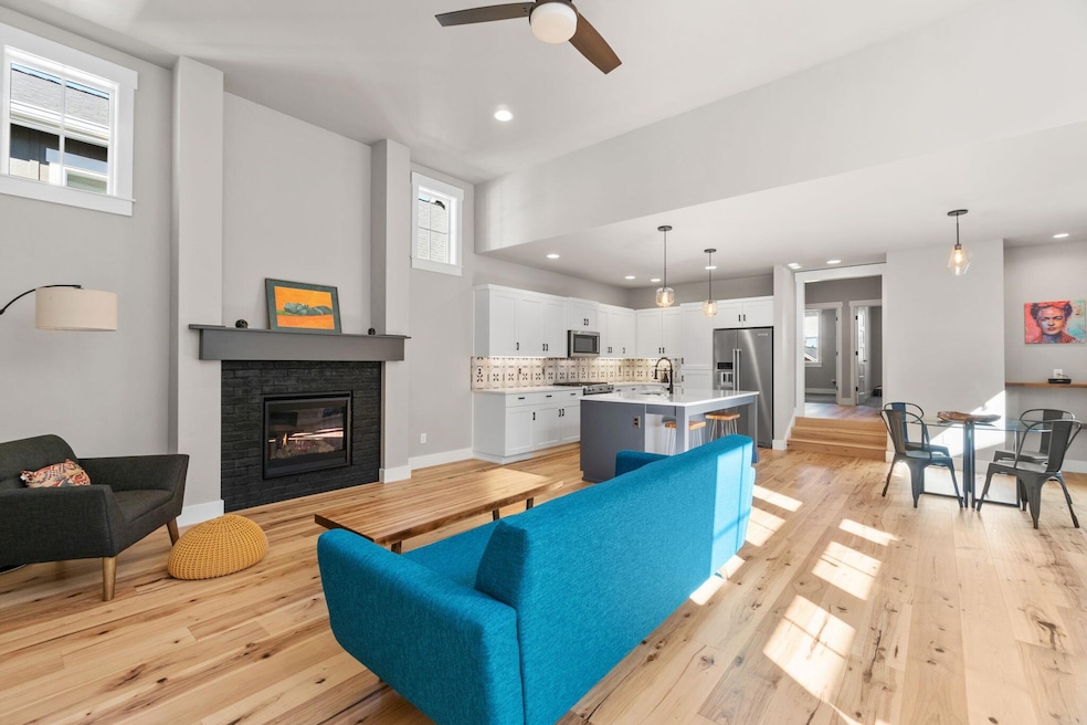 2748 NW Ordway Ave, Bend, OR 97701 - photo 1