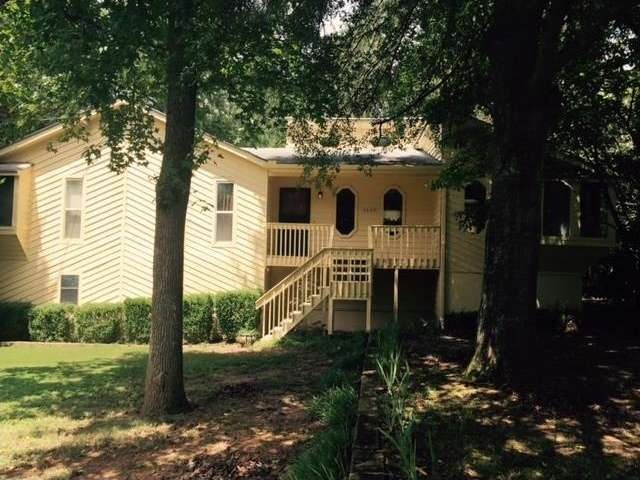 3541 Birchwood Trail, Snellville, GA 30078 - photo 1