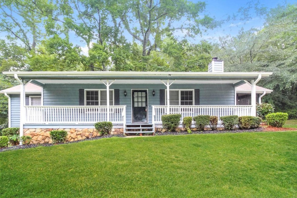 910 Curry Cir SE, Conyers, GA 30094 - photo 1