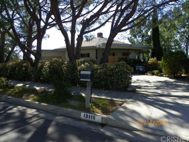 13115 Wheeler Ave, Sylmar, CA 91342 - photo 1