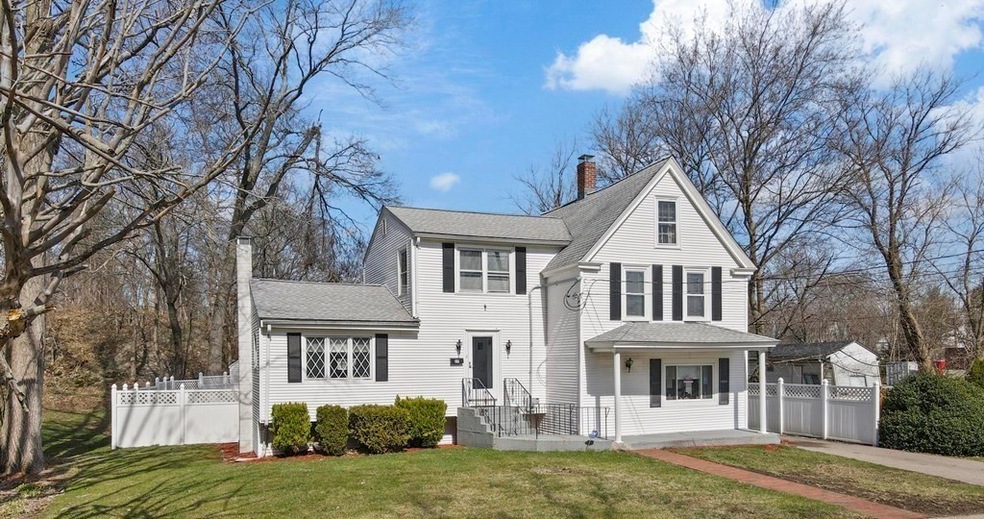 27 Rockland St, Abington, MA 02351 - photo 1