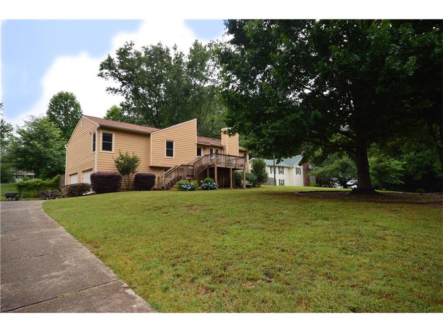 Large level lot on a cul-de-sac.  New carpet and u