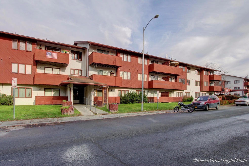 4333 San Ernesto Avenue #W211