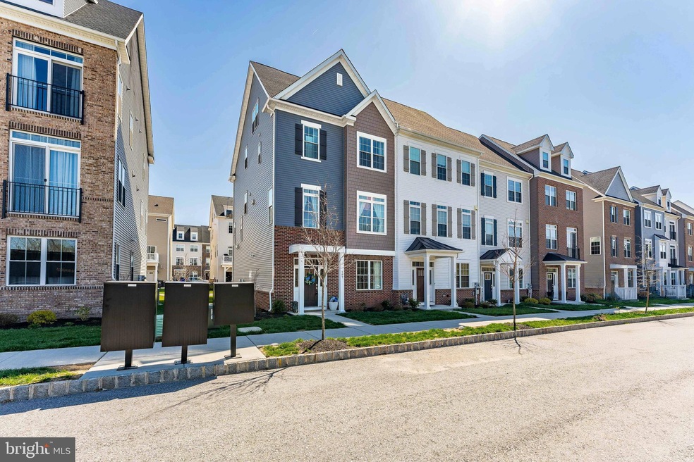 Sold $640,000 • Co-Listing Agent