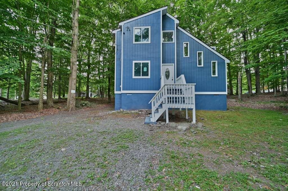 978 Goose Pond Rd, Lake Ariel, PA 18436 - photo 1