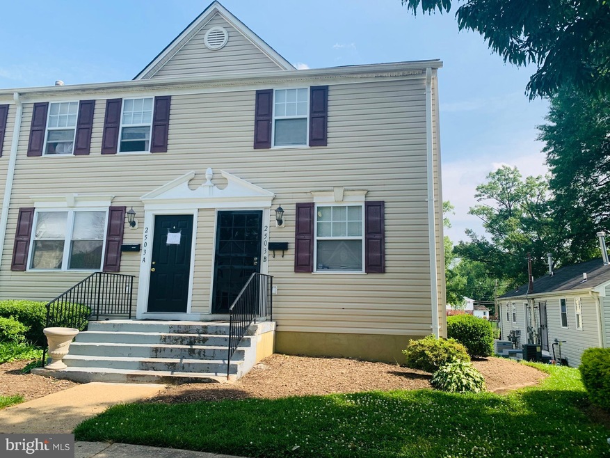 2503 Kent Town Place unit B, Hyattsville, MD 20785 - photo 1
