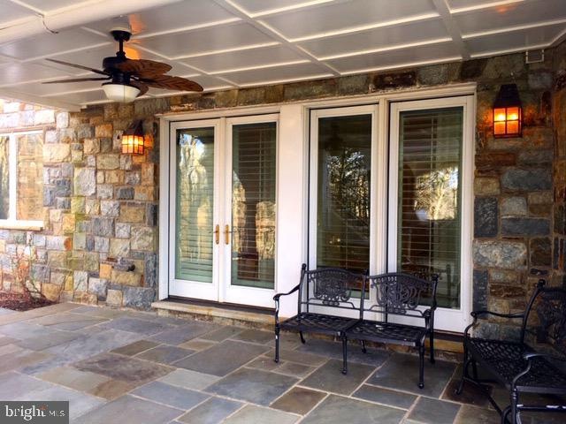 658 Live Oak Dr unit FIRST FLOOR, McLean, VA 22101 - photo 1