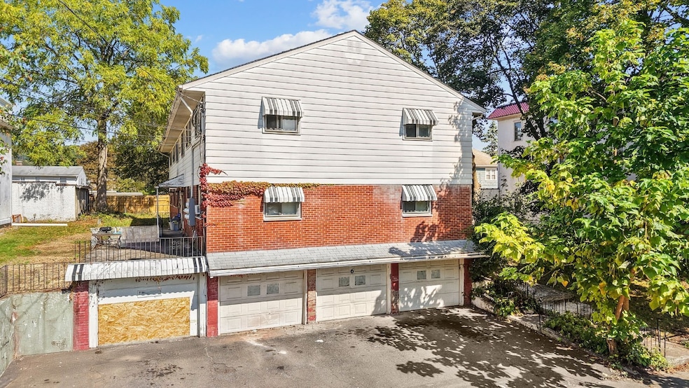 Under Contract $365,000