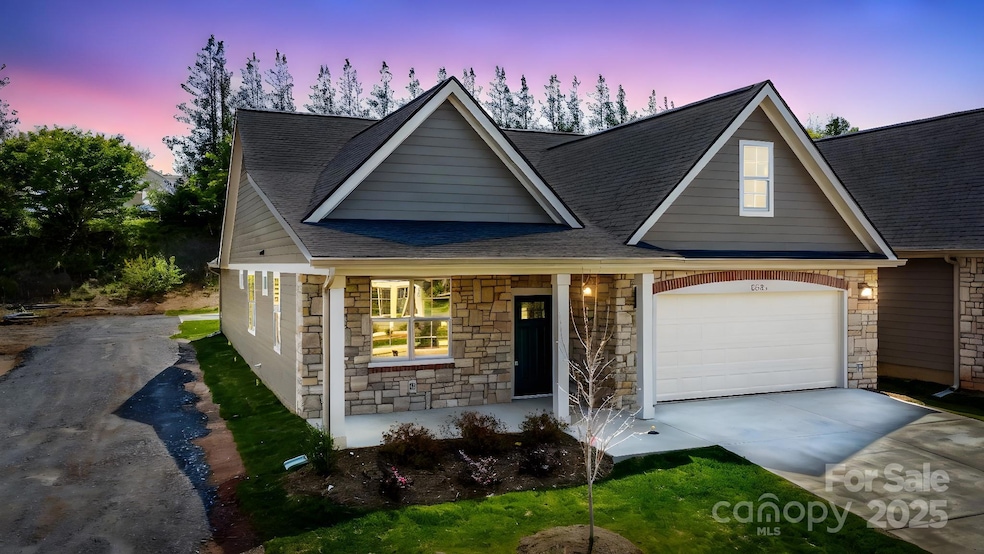 Sold $520,500 • Co-Listing Agent