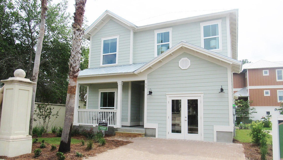 Grande Pointe Model - Front of House