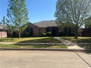 1060 E Oak St, Wylie, TX 75098 - photo 1